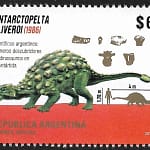 Antarctopelta Oliveroi Dinosaurios - Año 2015